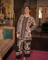 Hania Amir Digital Print